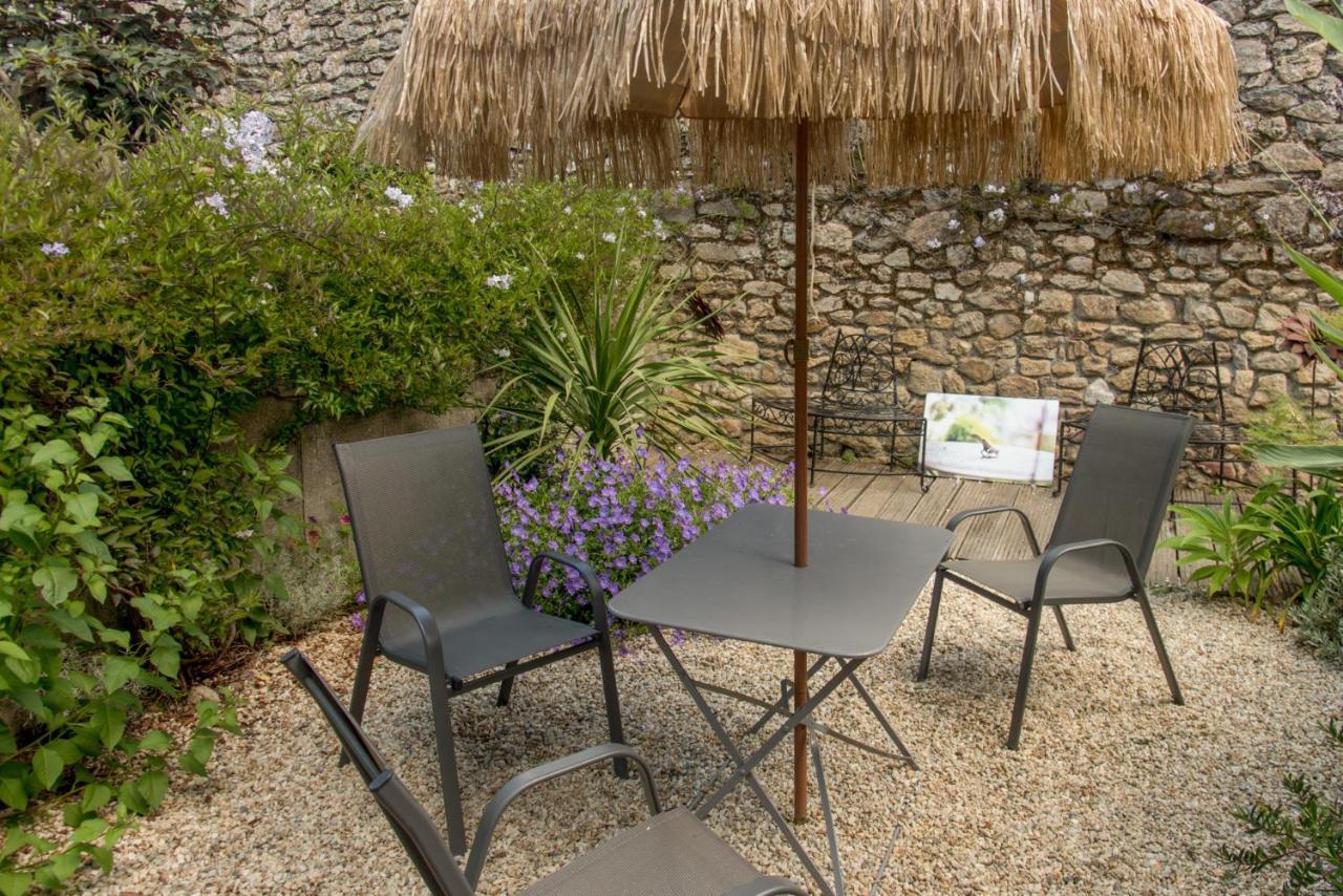 Chambre D'Hote Et Gite Du Jardin Des Corsaires Saint-Malo Esterno foto
